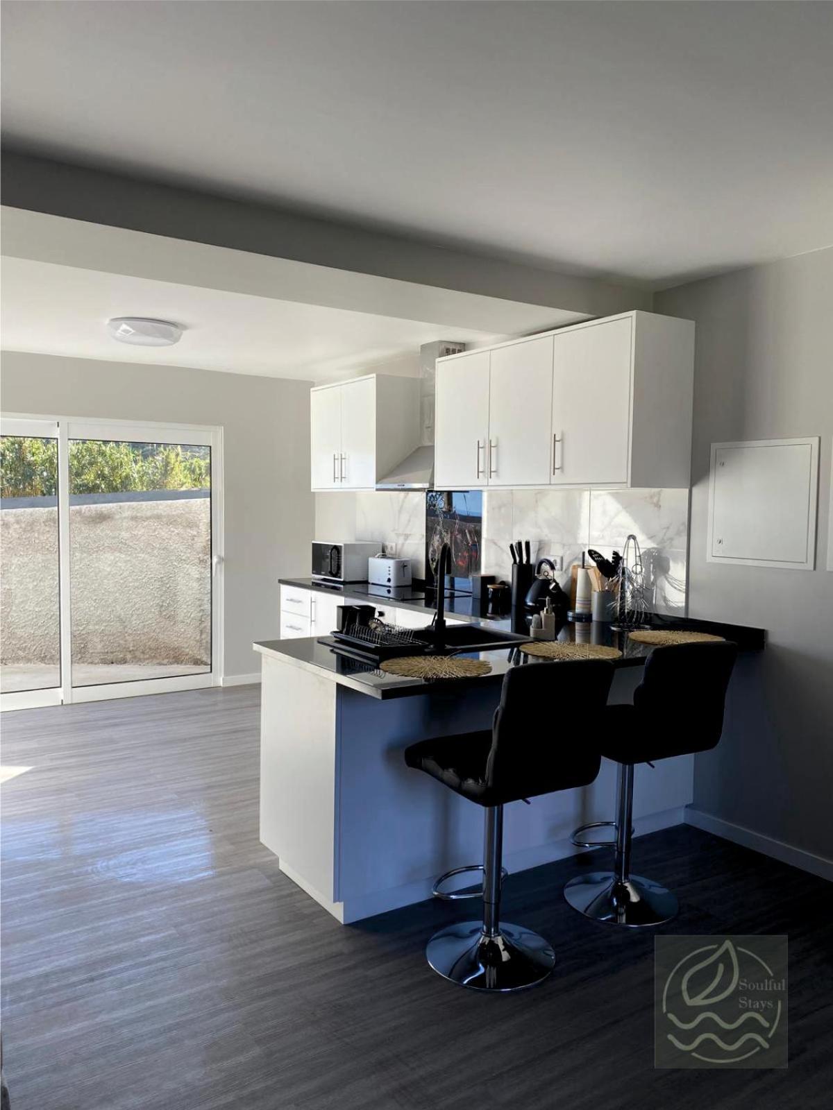 My Little Home Cottage 2 Bedrooms - Soulful Stays ポルト・モニス エクステリア 写真